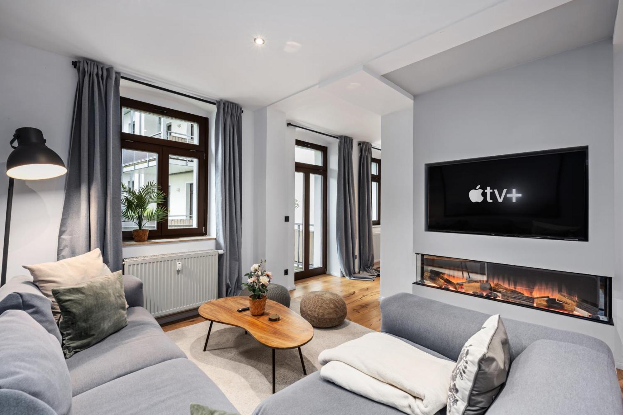 קמניץ Edler Wohnraum Schlossteich-Suite 3 Sz Mit Zwei Balkonen, Kaffeevollautomat, Kamin, Klima, Lift & Zwei Parkplaetzen מראה חיצוני תמונה
