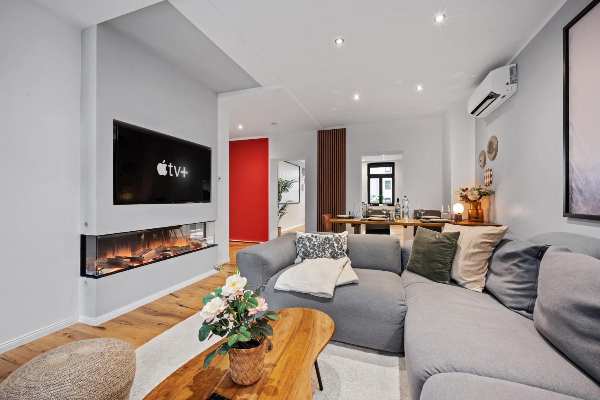 קמניץ Edler Wohnraum Schlossteich-Suite 3 Sz Mit Zwei Balkonen, Kaffeevollautomat, Kamin, Klima, Lift & Zwei Parkplaetzen מראה חיצוני תמונה